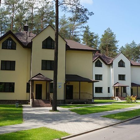 Isloch Park Hotel Rakaw Exterior foto