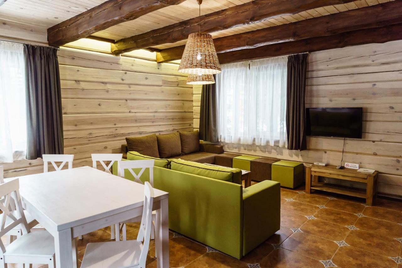 Isloch Park Hotel Rakaw Exterior foto